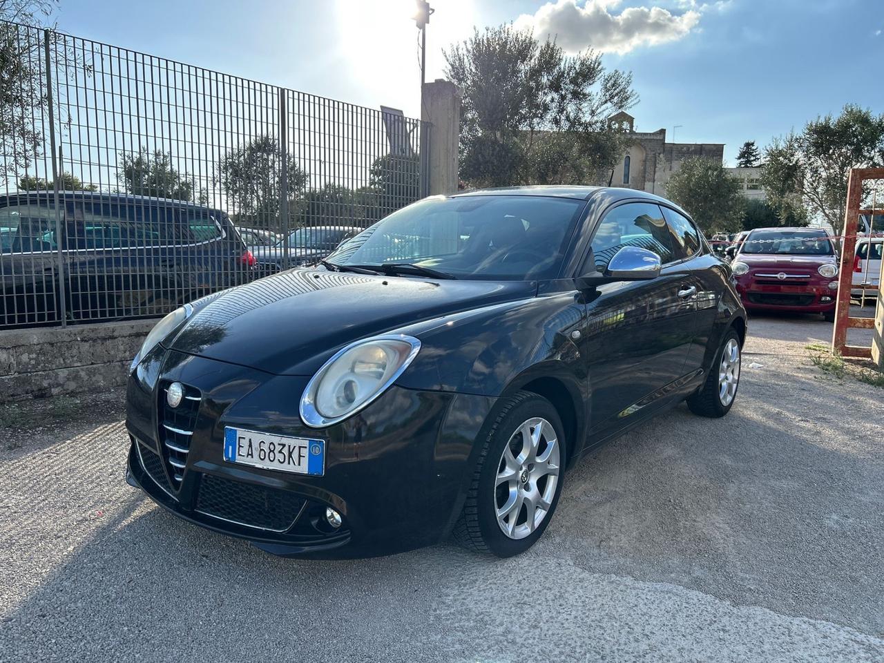 Alfa Romeo MiTo Distinctive-2010
