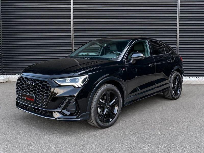 Audi Q3 SPB 40 TDI Quattro S-tronic Identity Black 193 CV