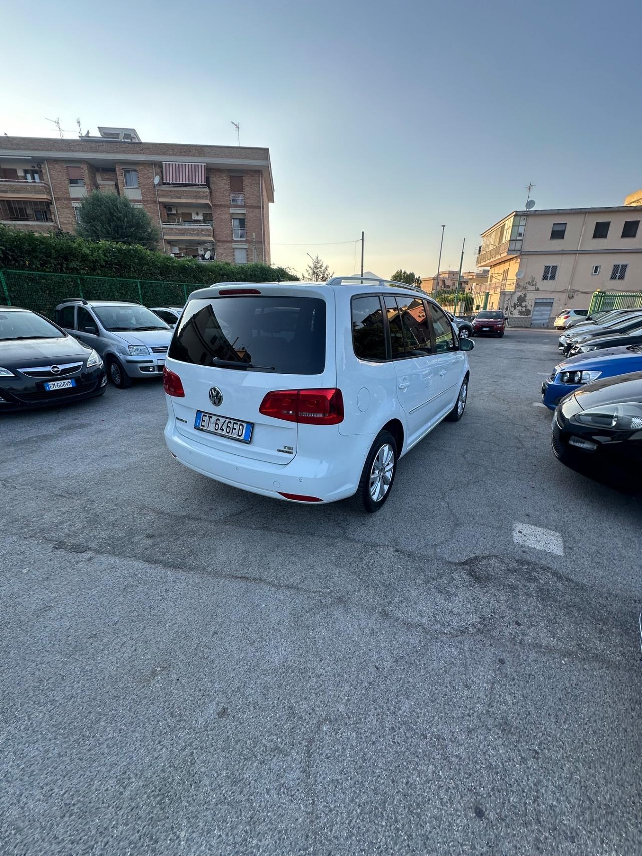 Volkswagen Touran 1.4 TSI Highline EcoFuel