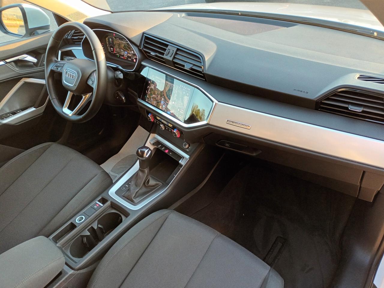 Audi Q3 FULL OPTIONAL COME NUOVA AFFARE