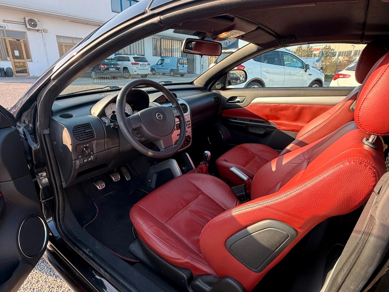 Opel Tigra TwinTop 1.4 16V Sport