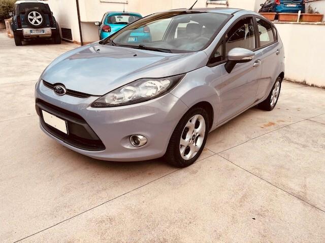 Ford Fiesta 5 PORTE 1.4 16 V GPL SCADENZA 2032