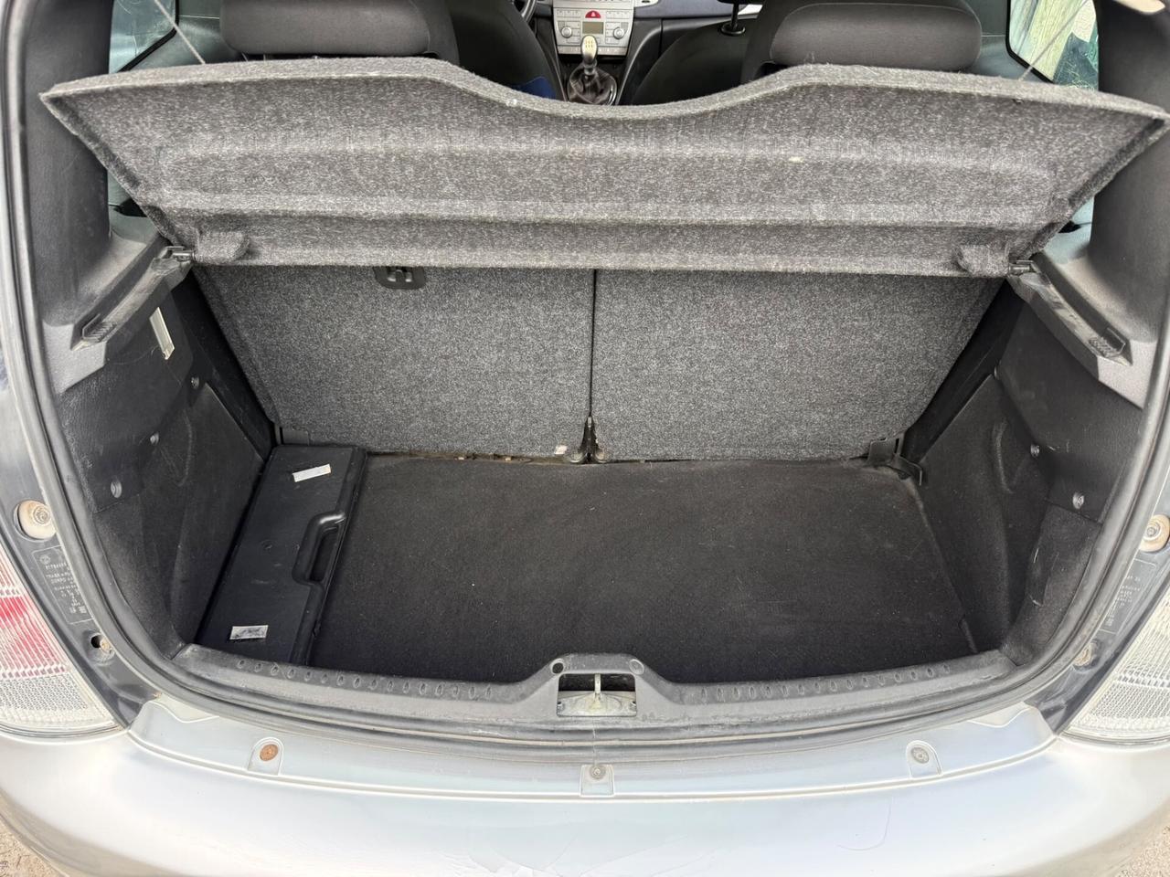 Lancia Ypsilon 1.2 Benzina Neopatentati Unicaproprietaria