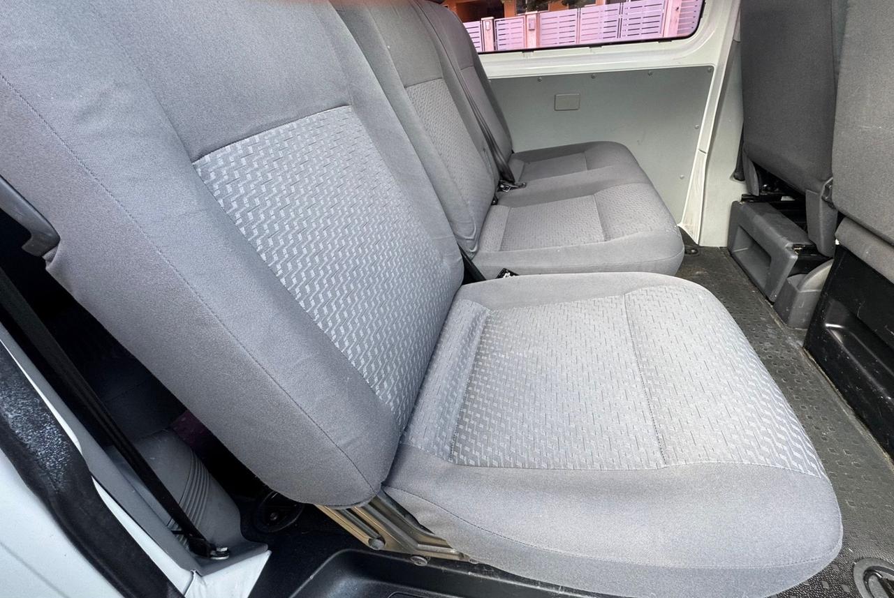Volkswagen Transporter 2.0 Diesel 9 POSTI