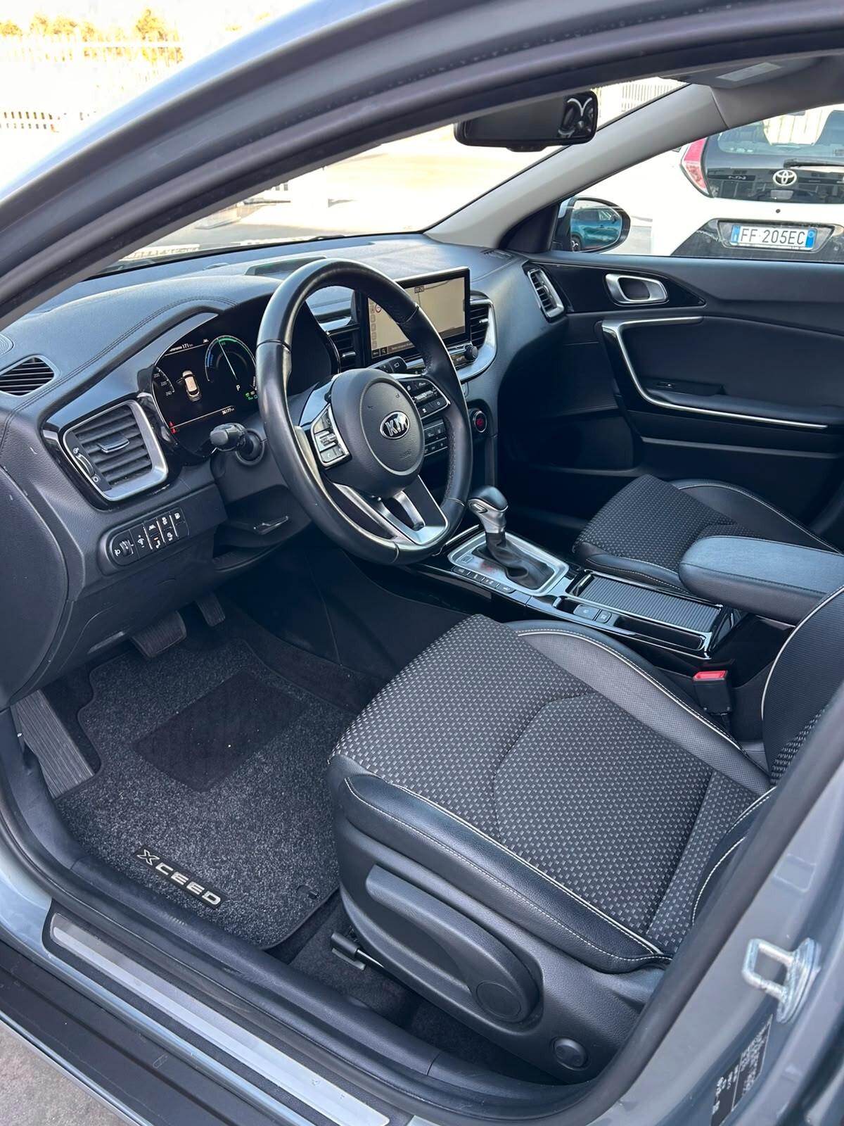 Kia XCeed 1.6 GDi 141 CV PHEV DCT High Tech
