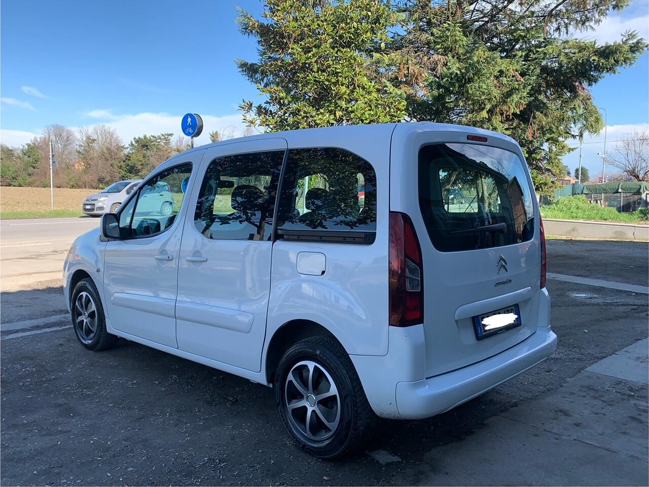 Citroen Berlingo Multispace 1.6 HDi 90 autocarro 5 posti PREZZO IVA COMPRESA