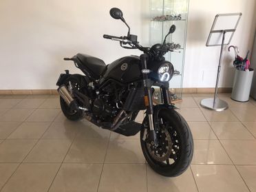 Altro Benelli Leoncino 500