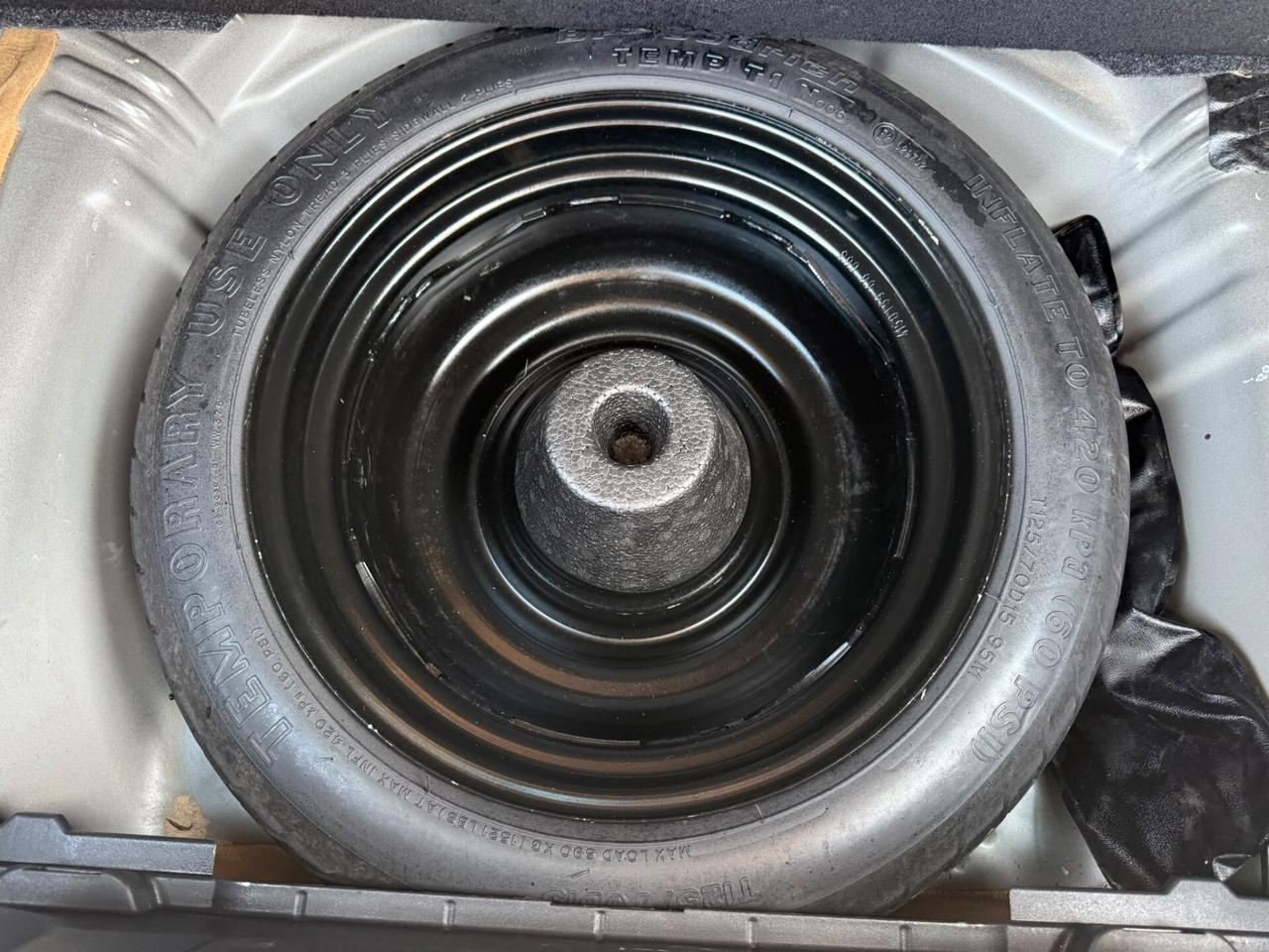 Toyota Yaris 1.4 D-4D DPF 5 porte Sol