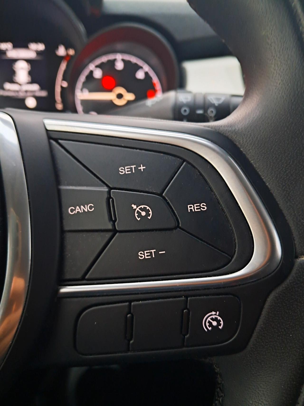 Fiat 500X 1.3-Mtj 95CV- CROSS*NAVI*LED