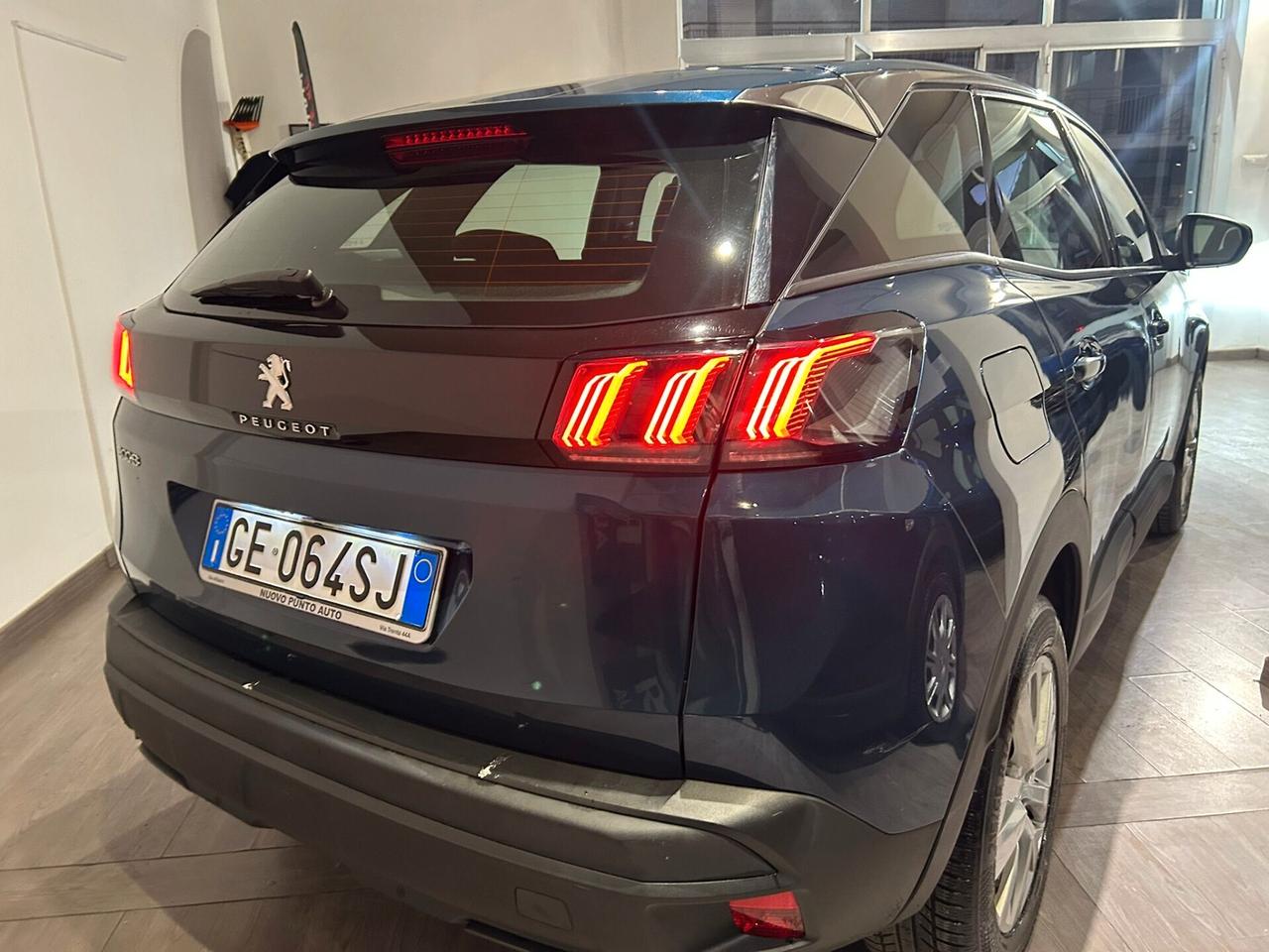 Peugeot 3008 BlueHDi 130 S&S EAT8 Active Pack