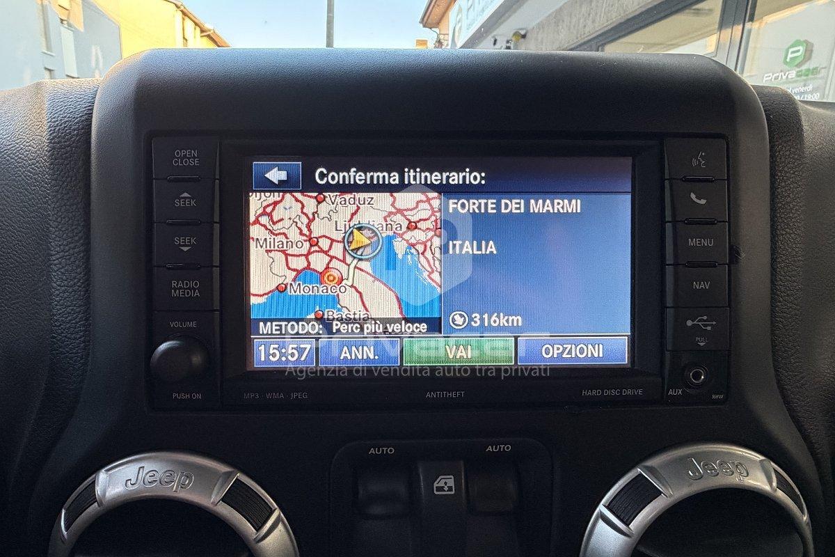 JEEP Wrangler 2.8 CRD DPF Sahara Auto