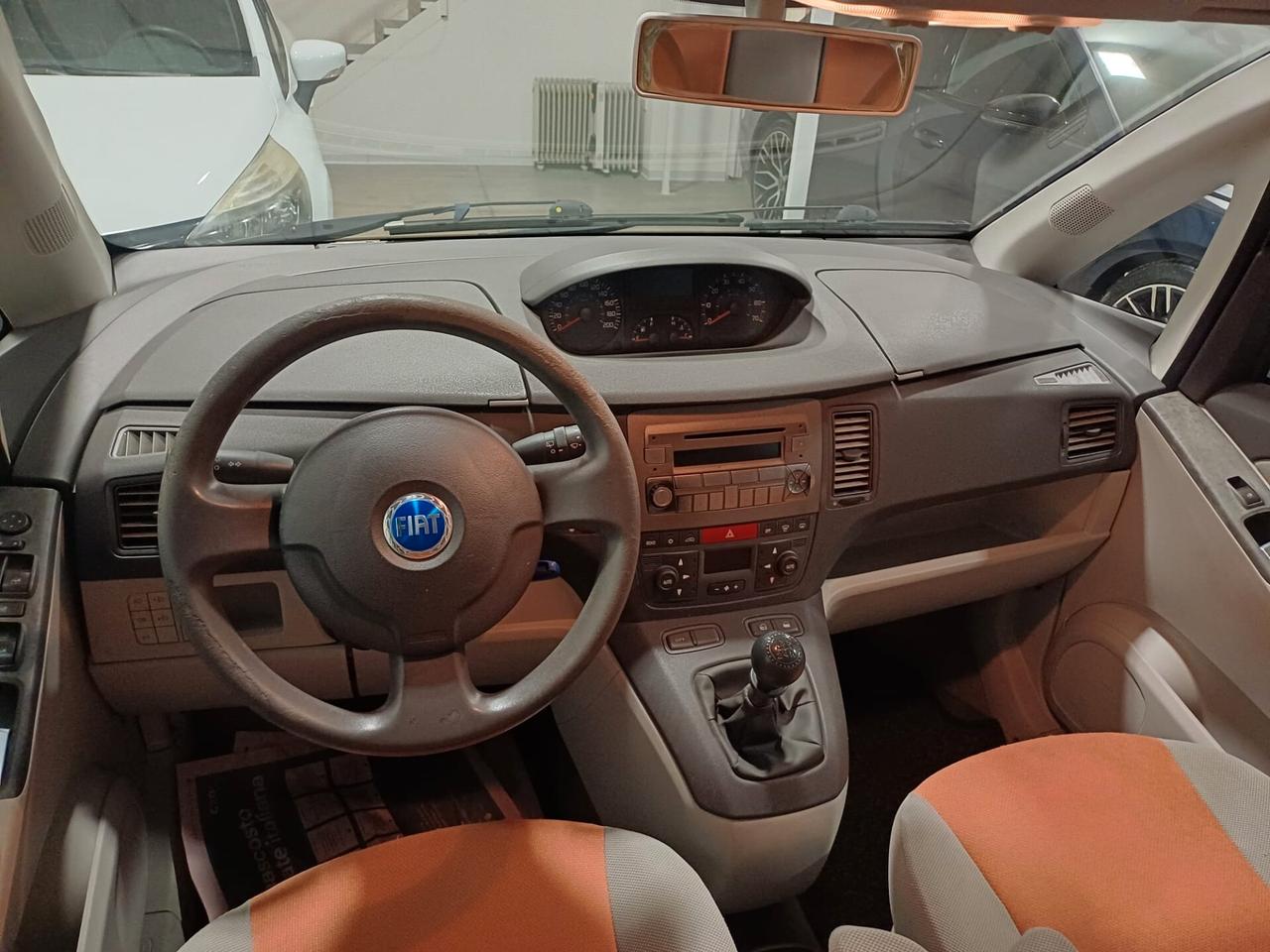 Fiat Idea 1.4 16V Emotion