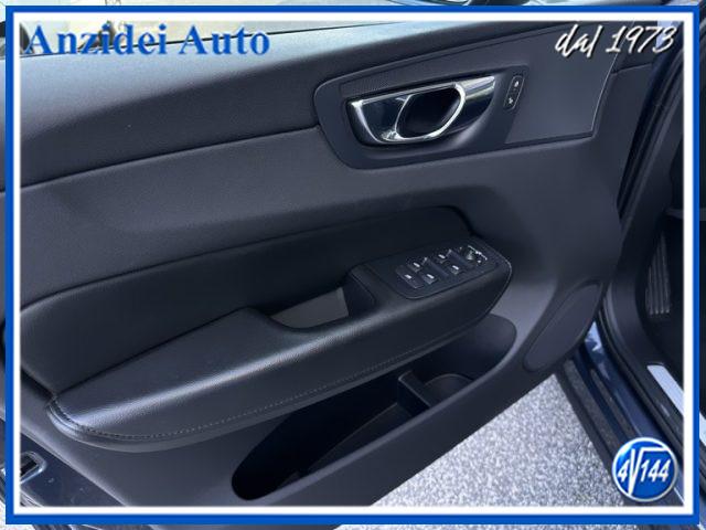 VOLVO XC60 B4 (d) AWD Geartronic Business