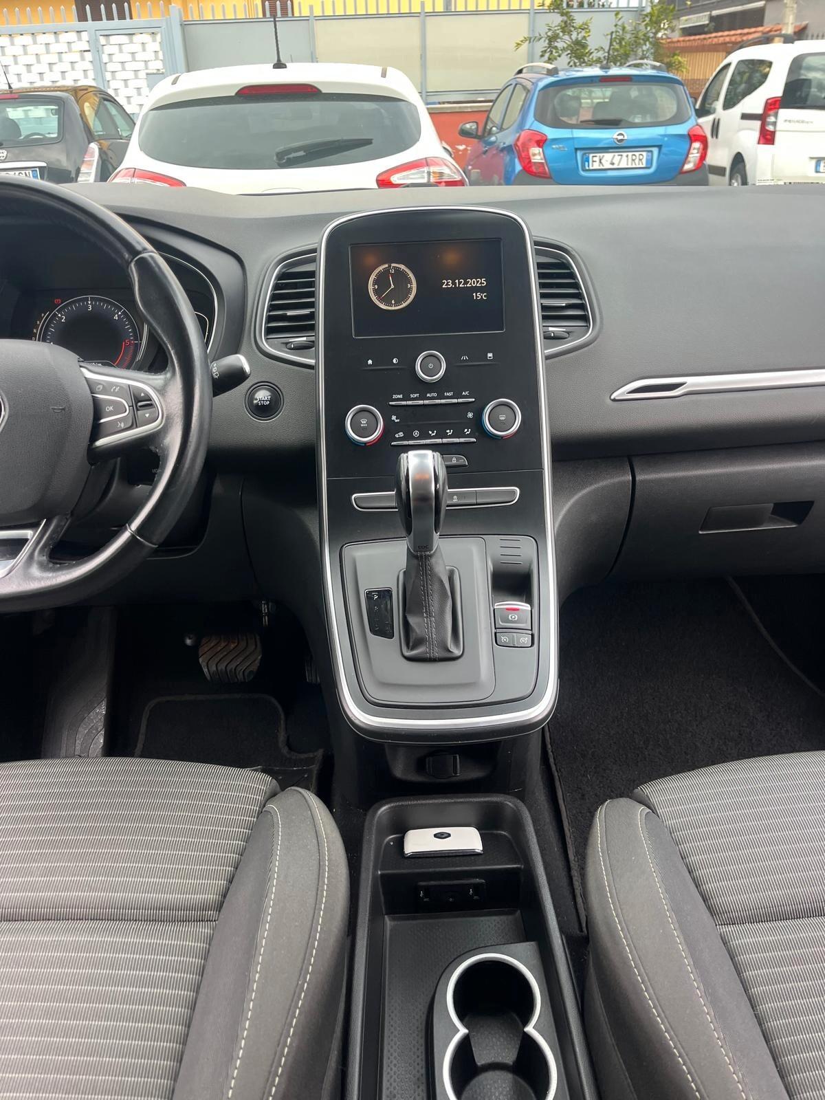 Renault Scenic Scénic dCi 8V 110 CV EDC Energy Bose