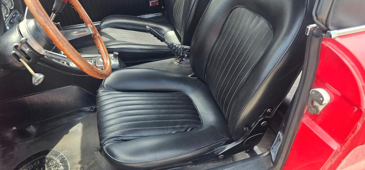 Alfa Romeo Spider 2.0 Veloce