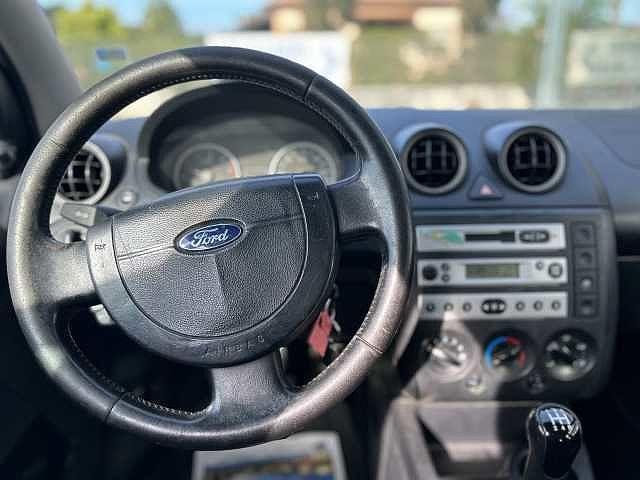 Ford Fiesta 1.4 TDCi 5p. Zetec