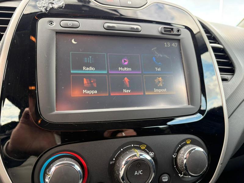 Renault Captur 1.5 dci 90cv ADATTA NEOPATENTATIE6