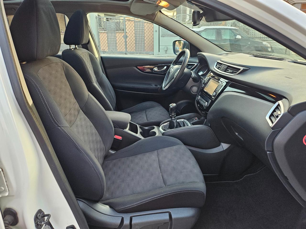 Nissan Qashqai 1.6 dCi N-Connecta