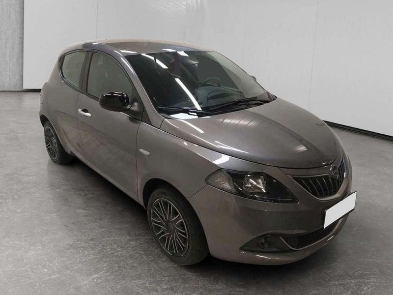 Lancia Ypsilon 1.0 firefly hybrid Gold s&s 70cv 5p.ti