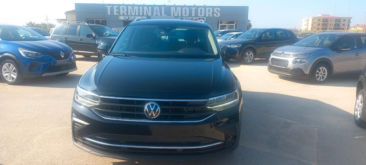 Volkswagen Tiguan 2.0 TDI 150 CV SCR DSG Life