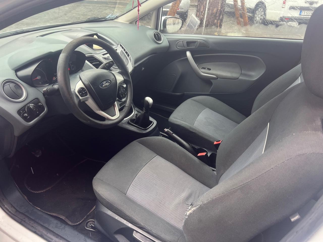 Ford Fiesta 1.2 BENZINA E5 - NEOPATENTATI