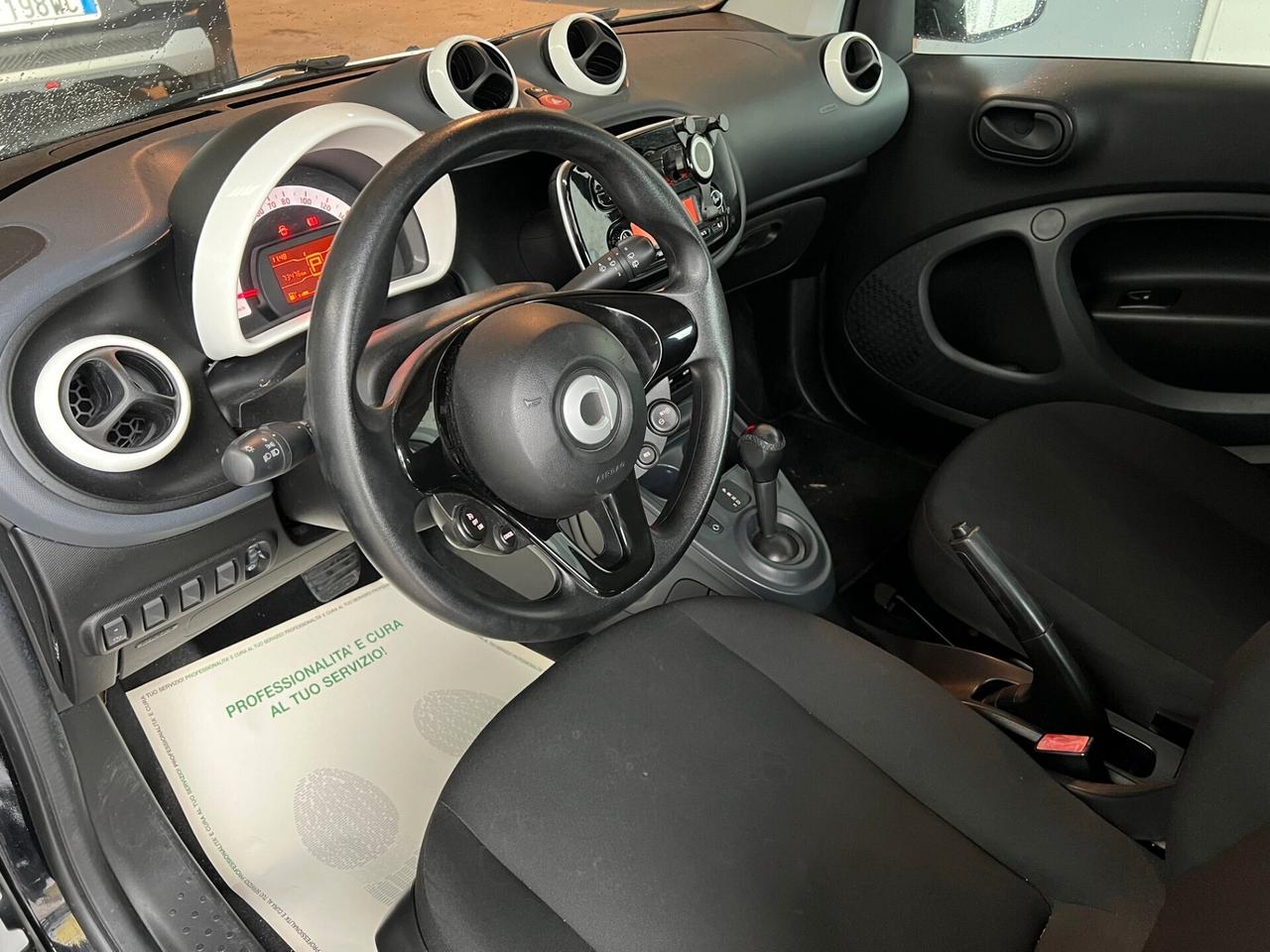 Smart ForTwo 70 1.0 twinamic Youngster / ANCHE NEOPATENTATO
