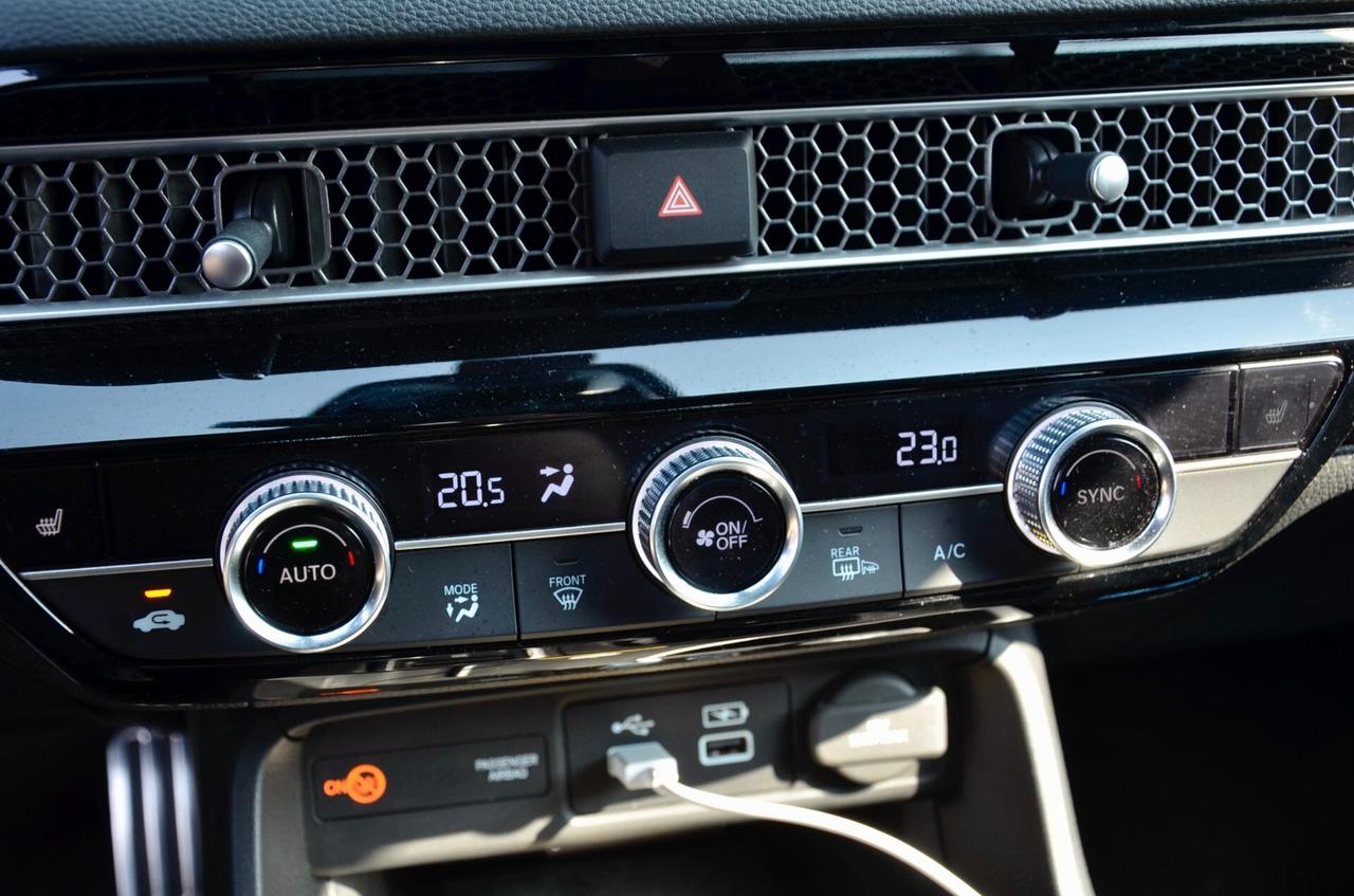 HONDA CIVIC 2.0 HEV SPORT 184cv ECVT, UNICOPROPRIETARIO, UFF ITALIANA, SERVICE HONDA, EURO 6D, FARI LED, RETROCAMERA, PERMUTE