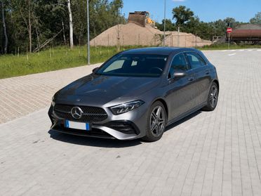 Mercedes-benz A 180 Automatic AMG Line Premium