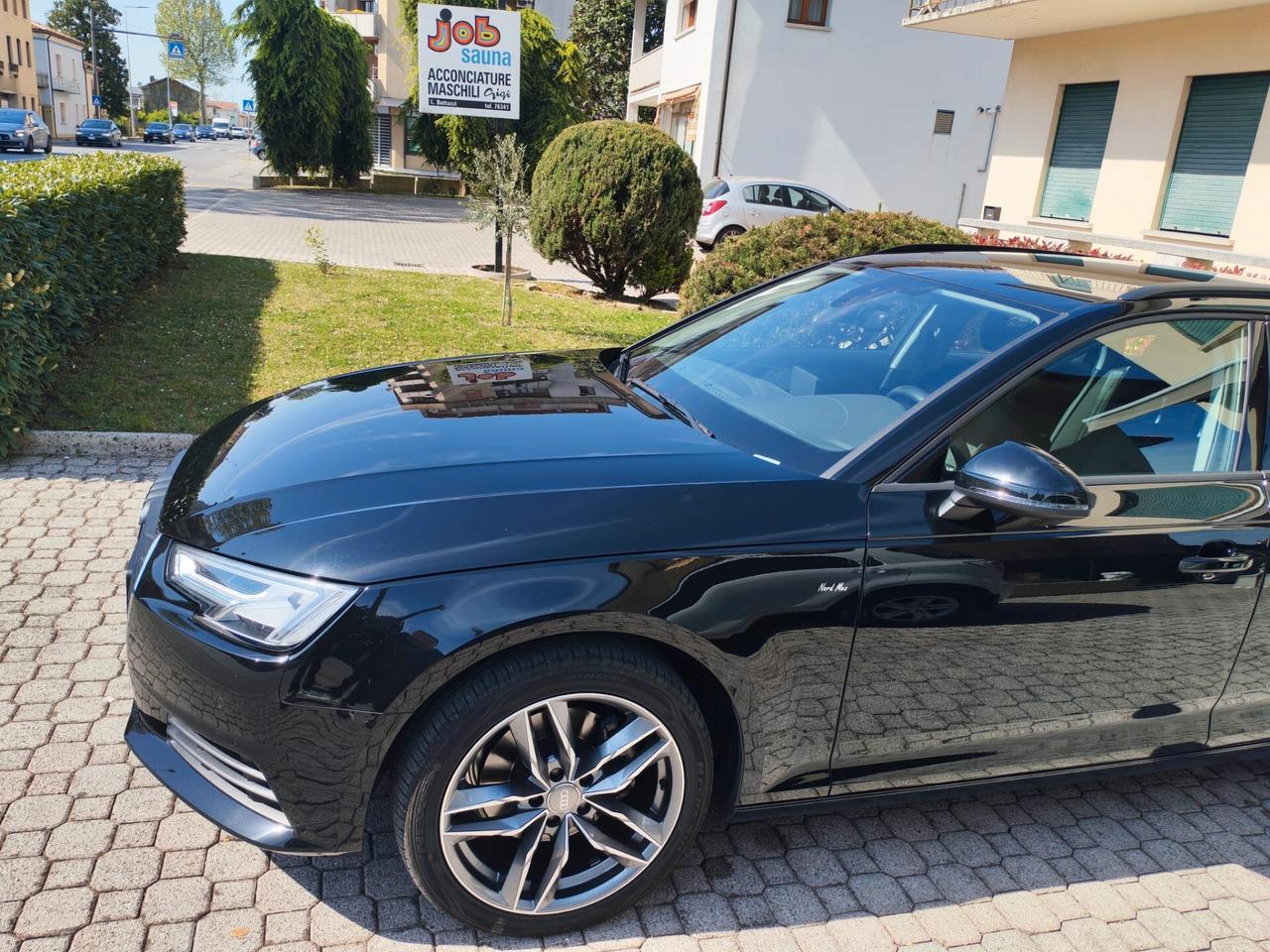 Audi A4 Avant 35 TDI S tronic Business Sport