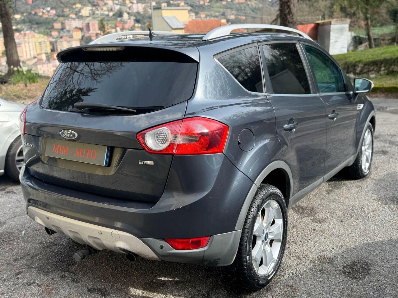 Ford Kuga 2.0 TDCi 136 CV 4WD Titanium NEOPATENTI