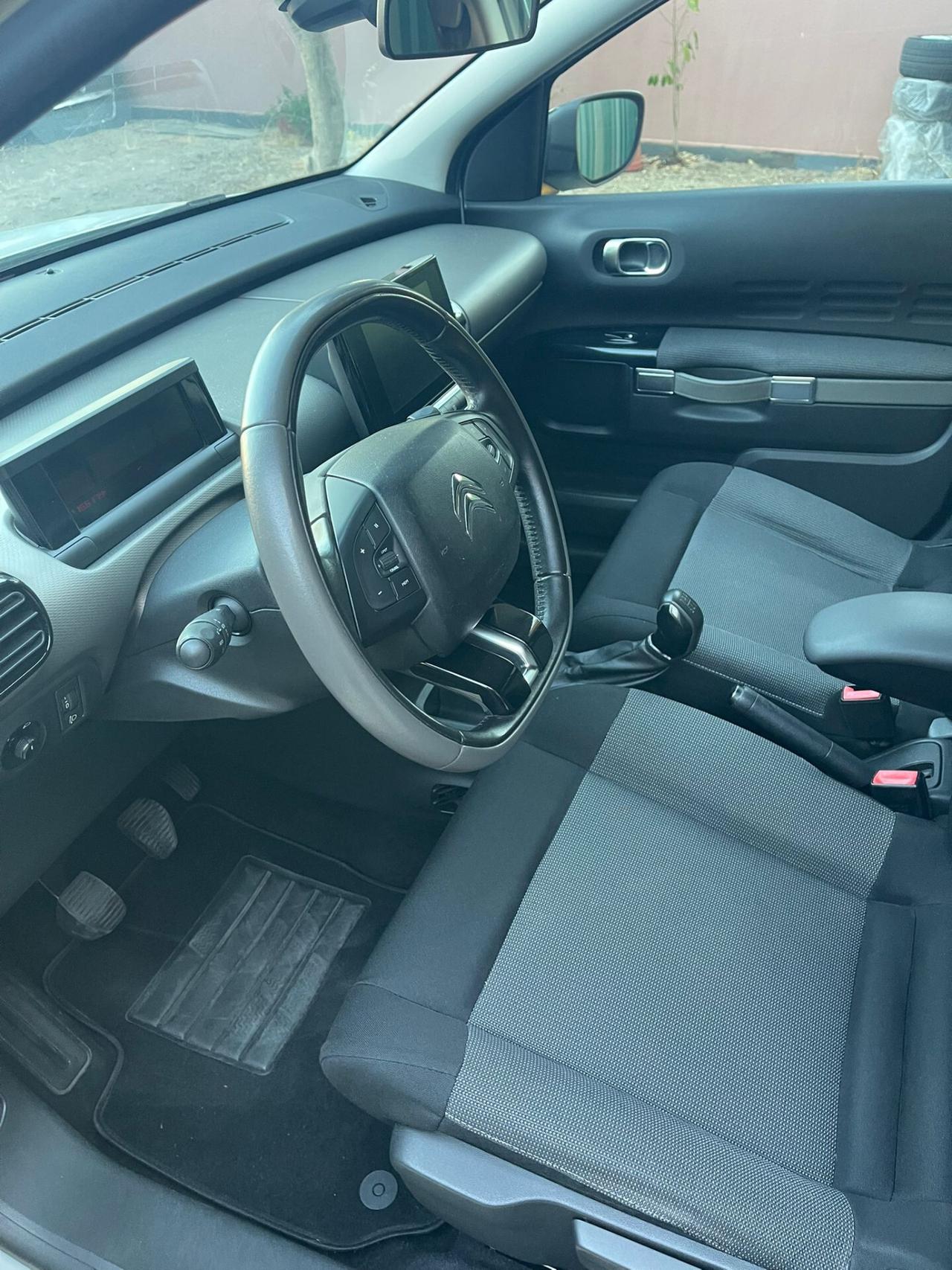 Citroen C4 Cactus BlueHDi 100 S&S Shine