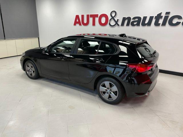 BMW 118 i 5p. Advantage