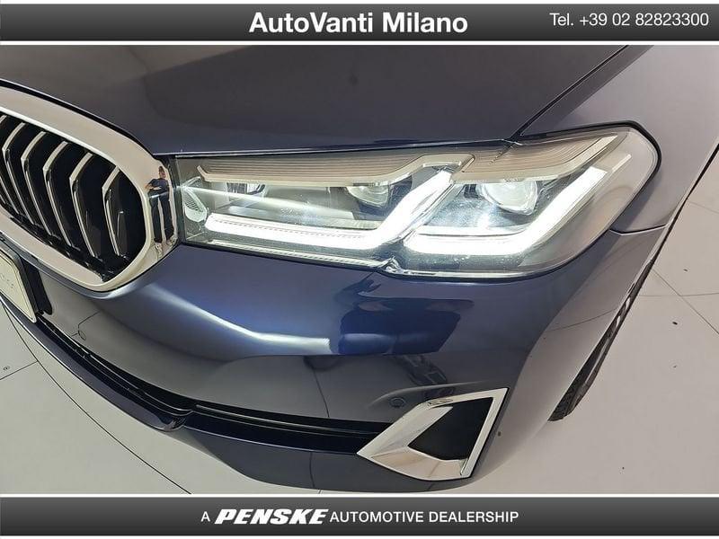 BMW Serie 5 530d mhev 48V xdrive Luxury auto