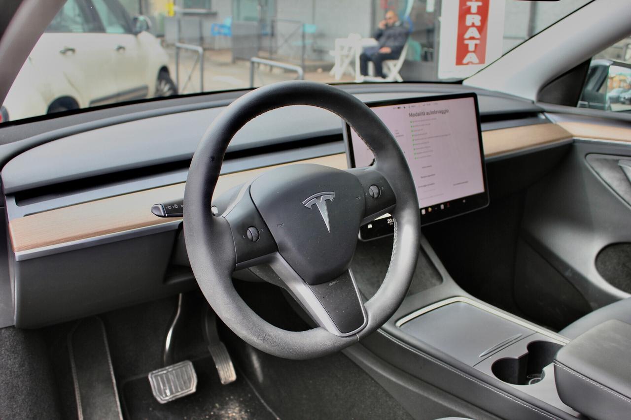 Tesla Model Y RWD BELLISSIMA, COME NUOVA!!!