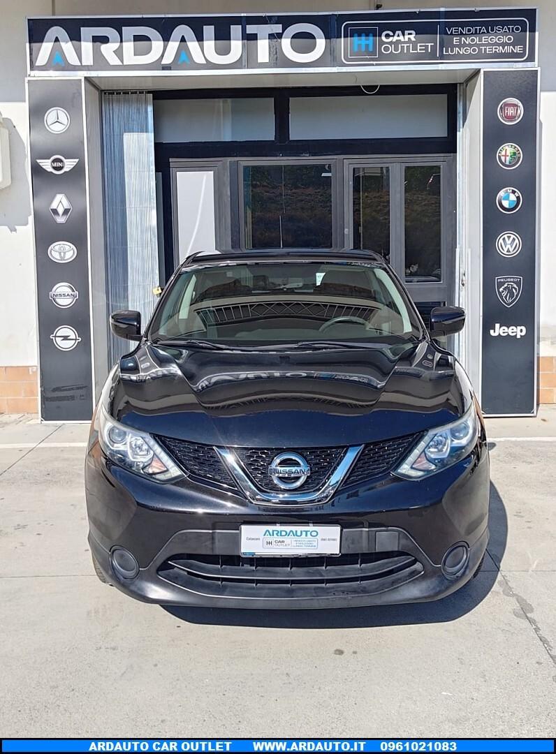 Nissan Qashqai 1.5 D Visia 115 cv
