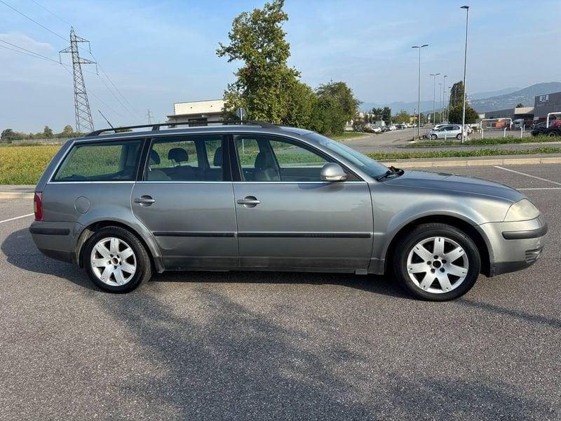 Volkswagen Passat NEOP. 1.9 Diesel 130cv