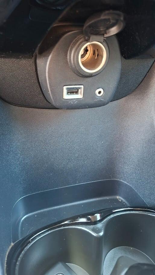 Toyota Aygo Connect 1.0 VVT-i 72 CV 5 porte x-cool MMT