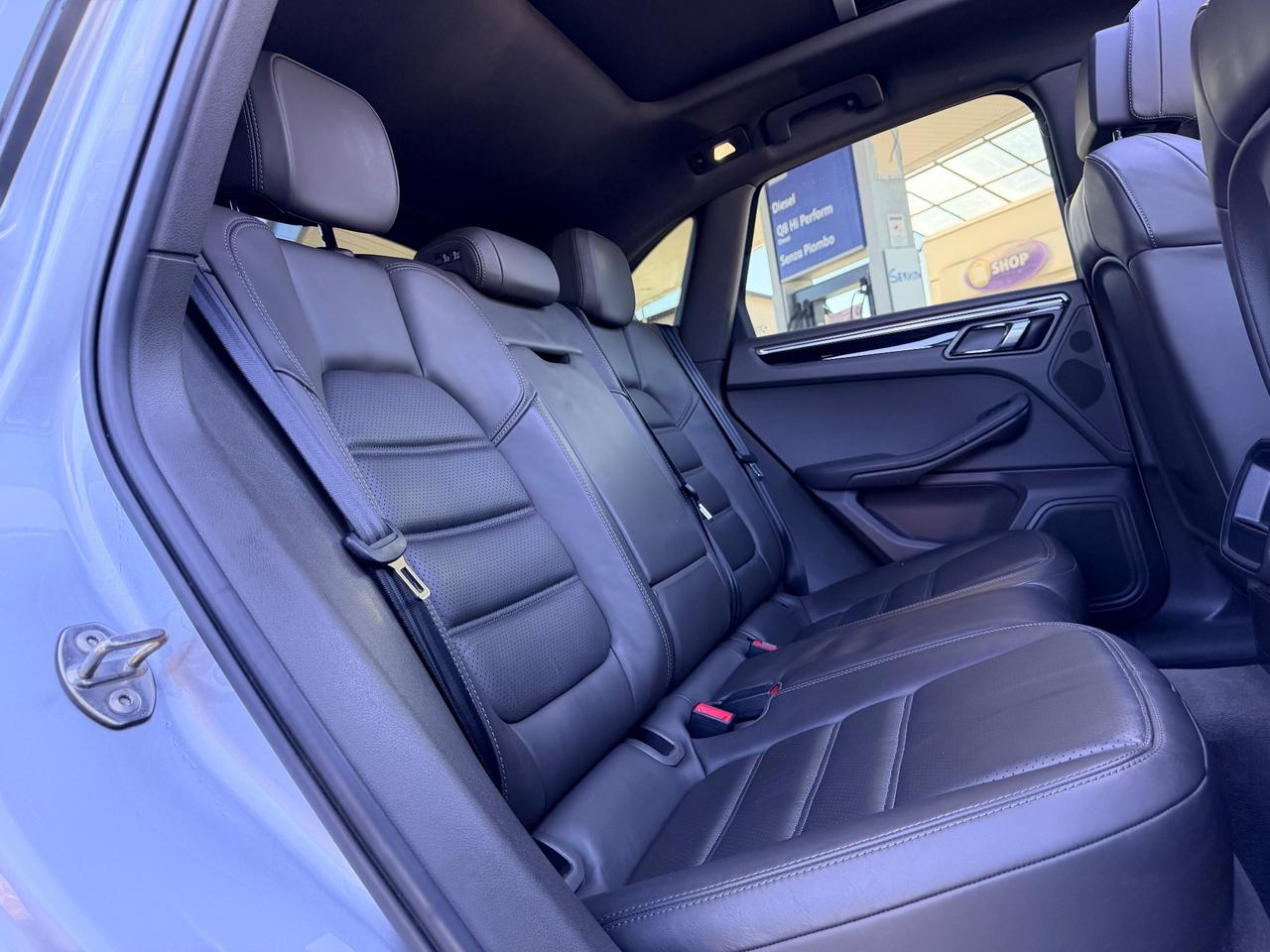 Porsche Macan 3.0 S Diesel tetto apribile in garanzia