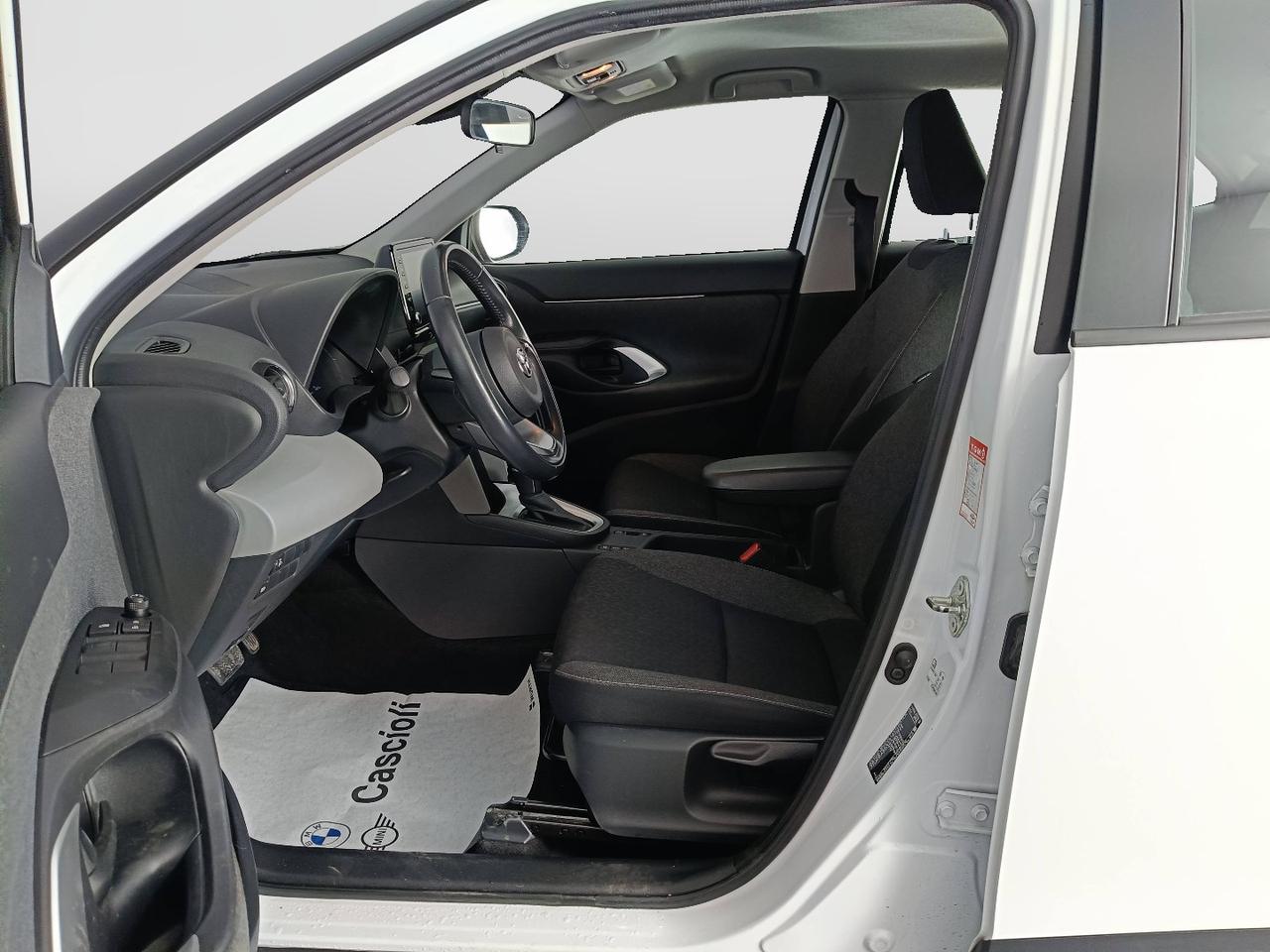 TOYOTA Yaris Cross - Yaris Cross 1.5h Business fwd 116cv e-cvt