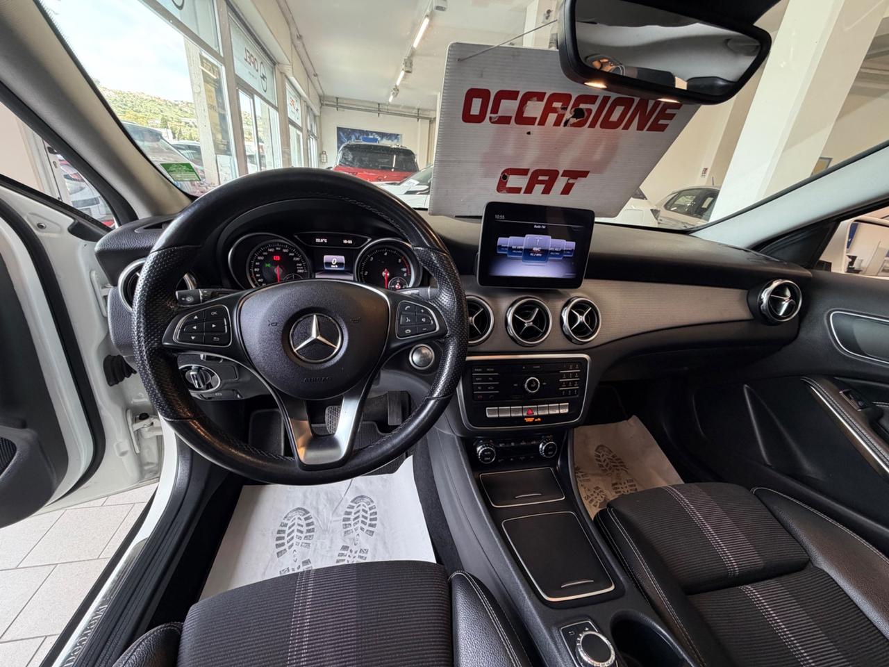 Mercedes-benz GLA 220 d Automatic 4Matic Premium