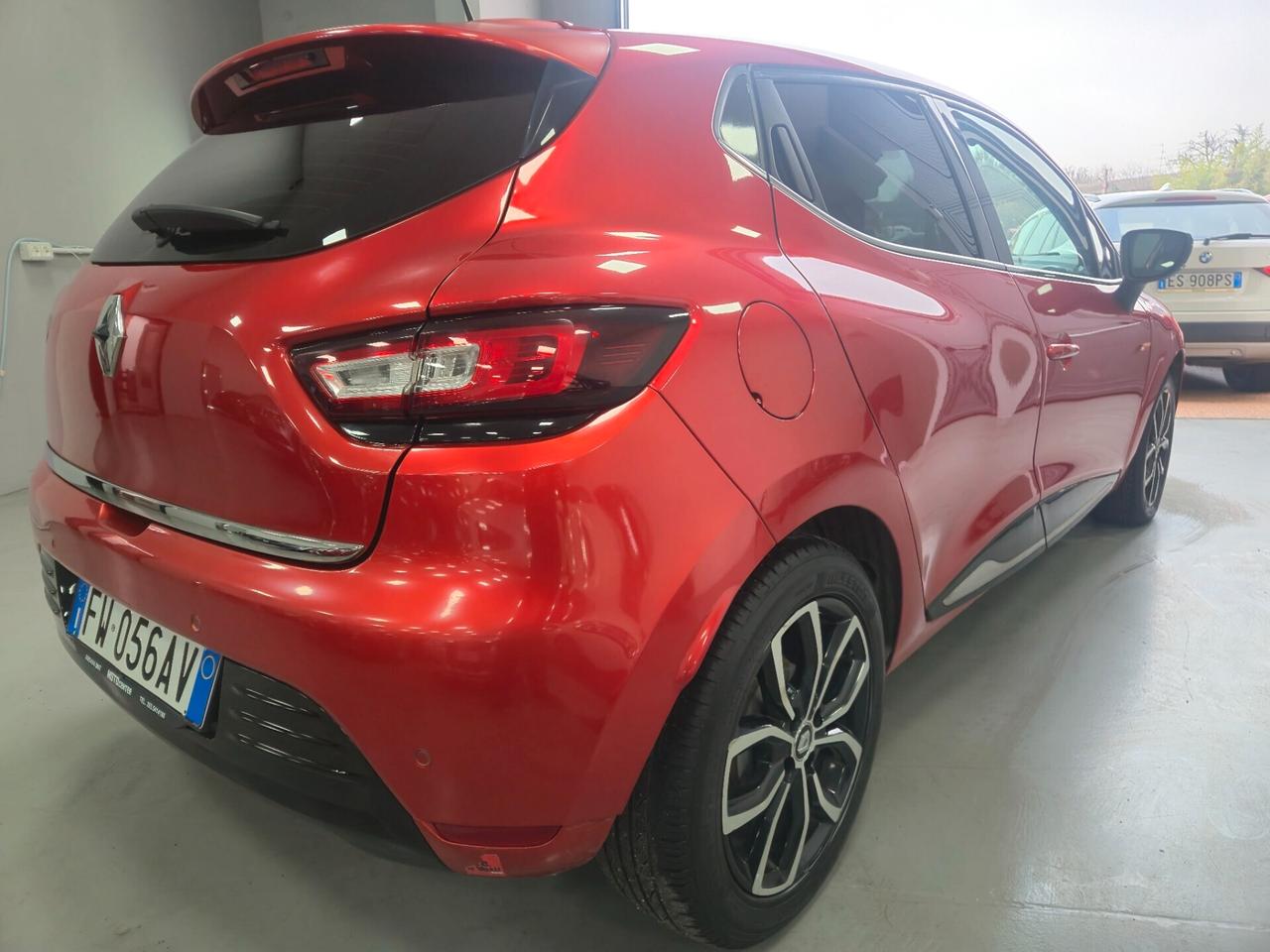 Renault Clio dCi 8V 90 CV 5 porte Moschino Intens