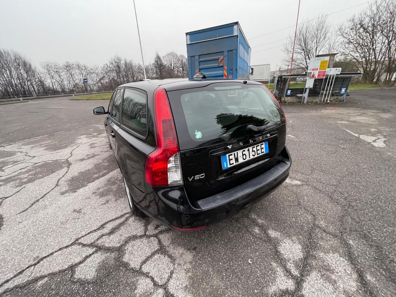 Volvo V50 1.6 D DRIVe cat R-Design