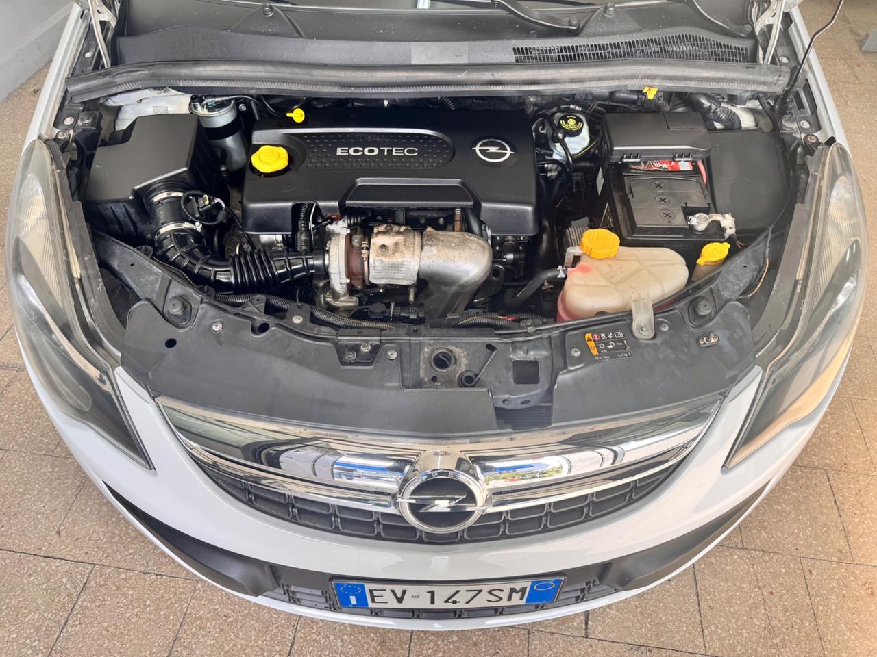 Opel Corsa 1.3 CDTi 75 Cv 5 Porte Sport - 10/2014