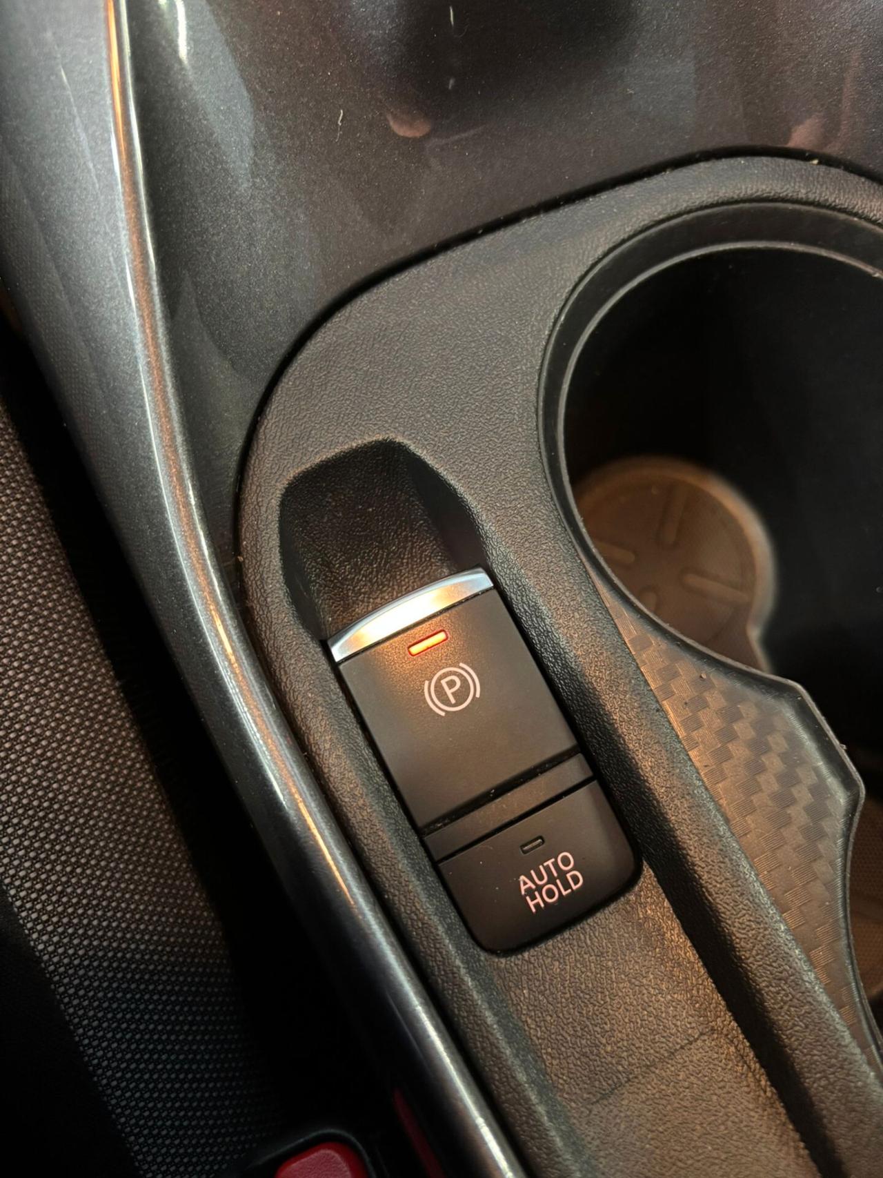 Nissan Juke 1.0 DIG-T 114 CV N-Connecta