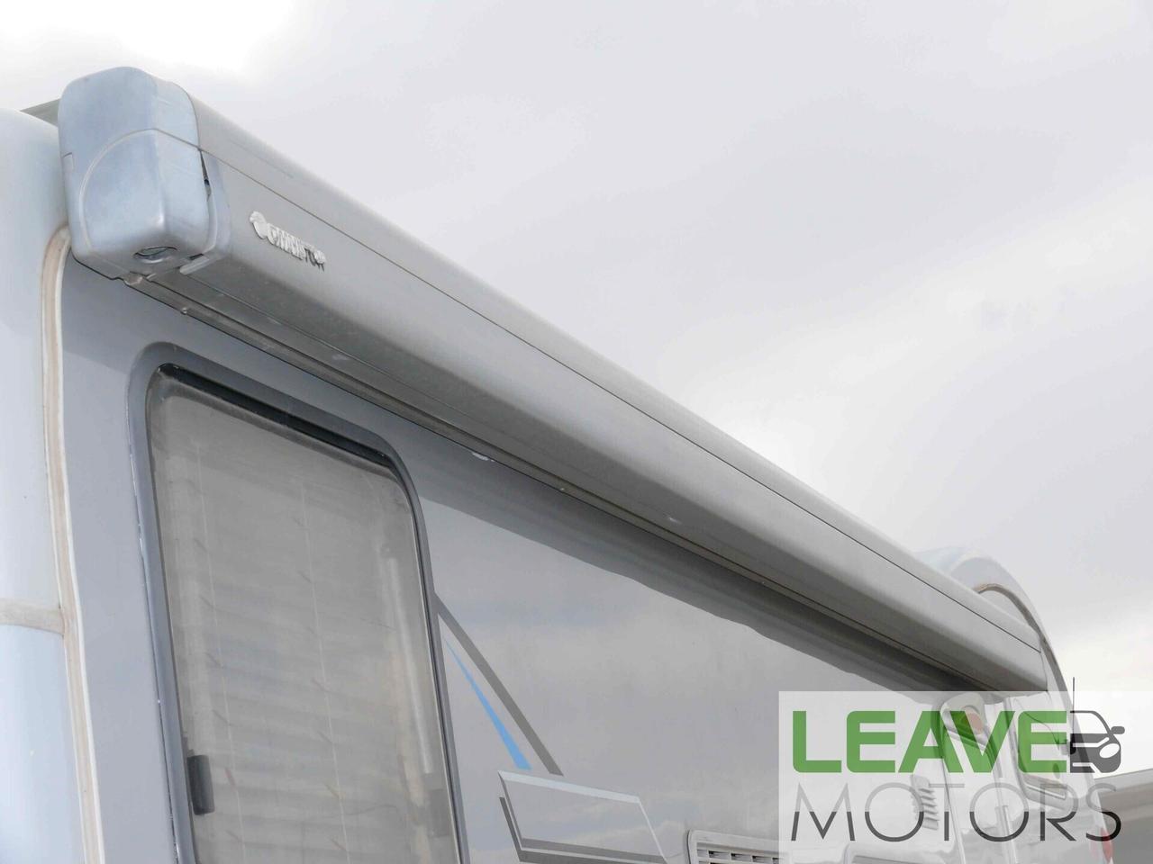 Hymer/eriba camper mansardato (M1327)