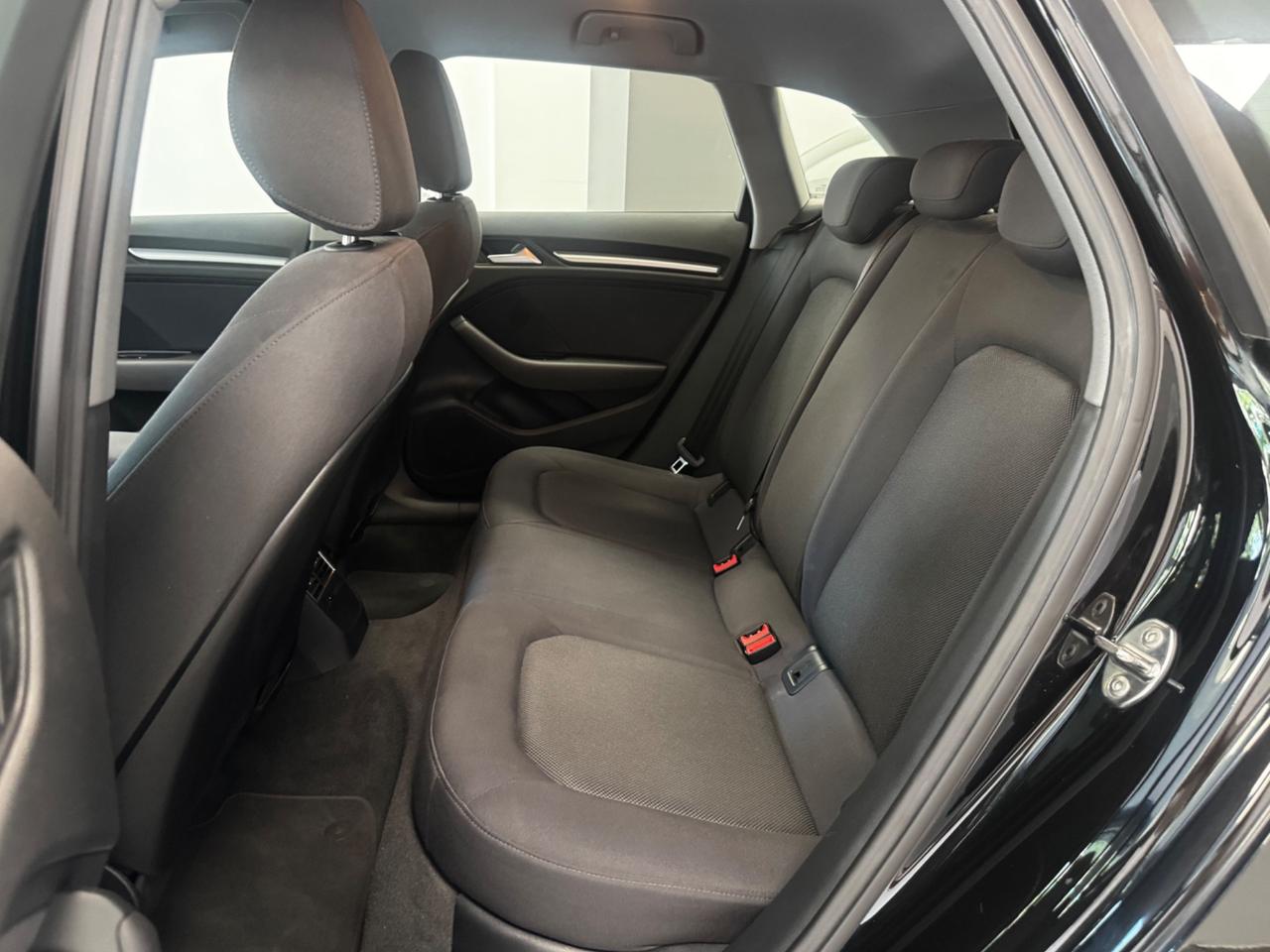 Audi A3 SPB 35 TDI S tronic Business