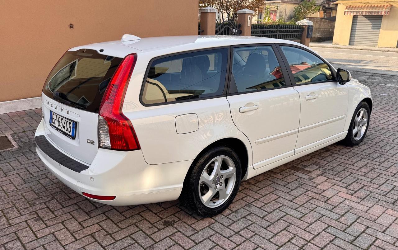 Volvo V50 1.6 Diesel Ok Neopatentati