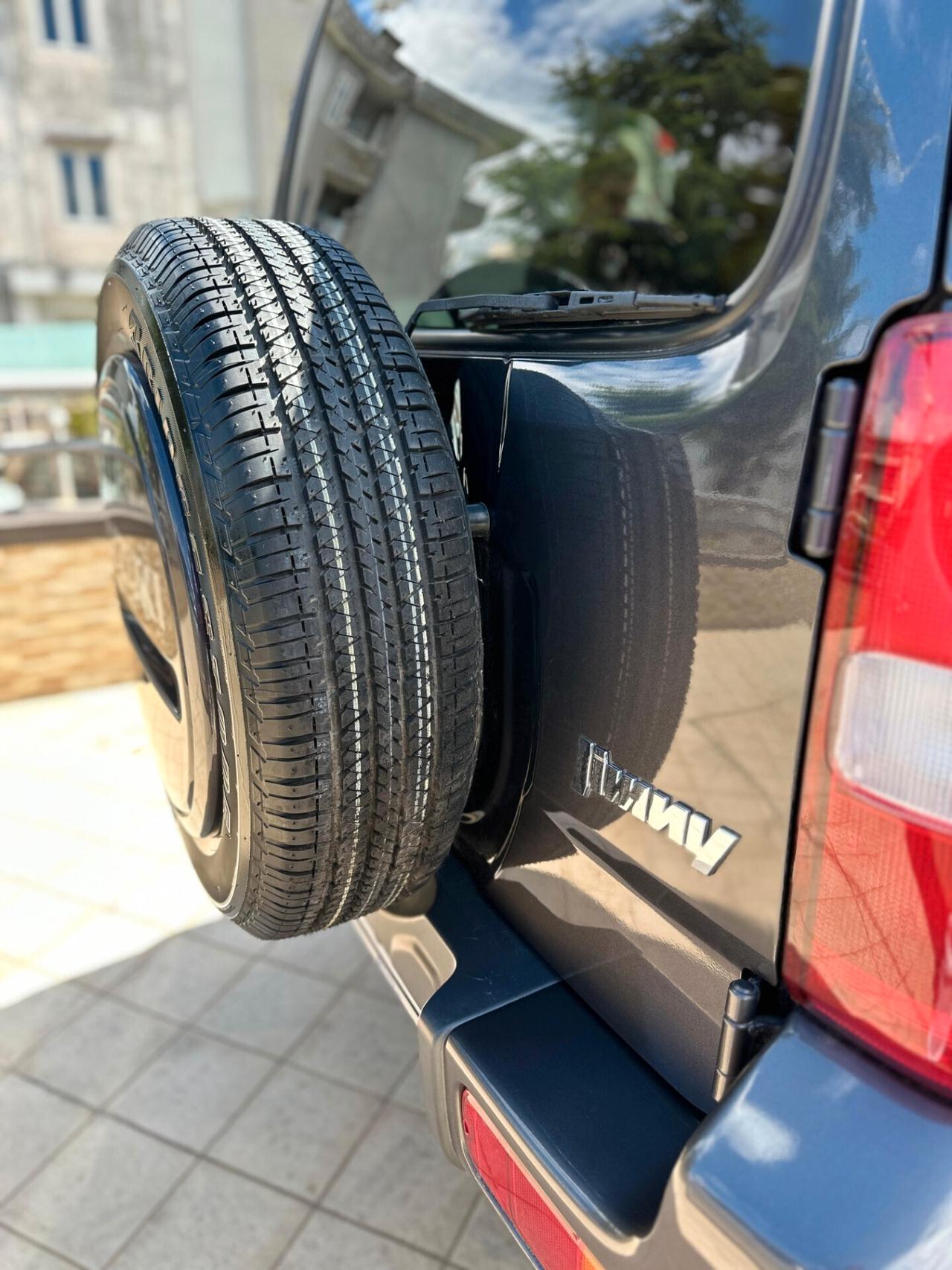 Suzuki Jimny 1.3 Benzina 4WD A/T Evolution Plus 12/2016 - Unico proprietario
