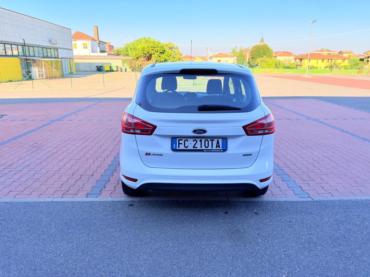Ford B-Max 1.0 EcoBoost 100 CV Business Titanium