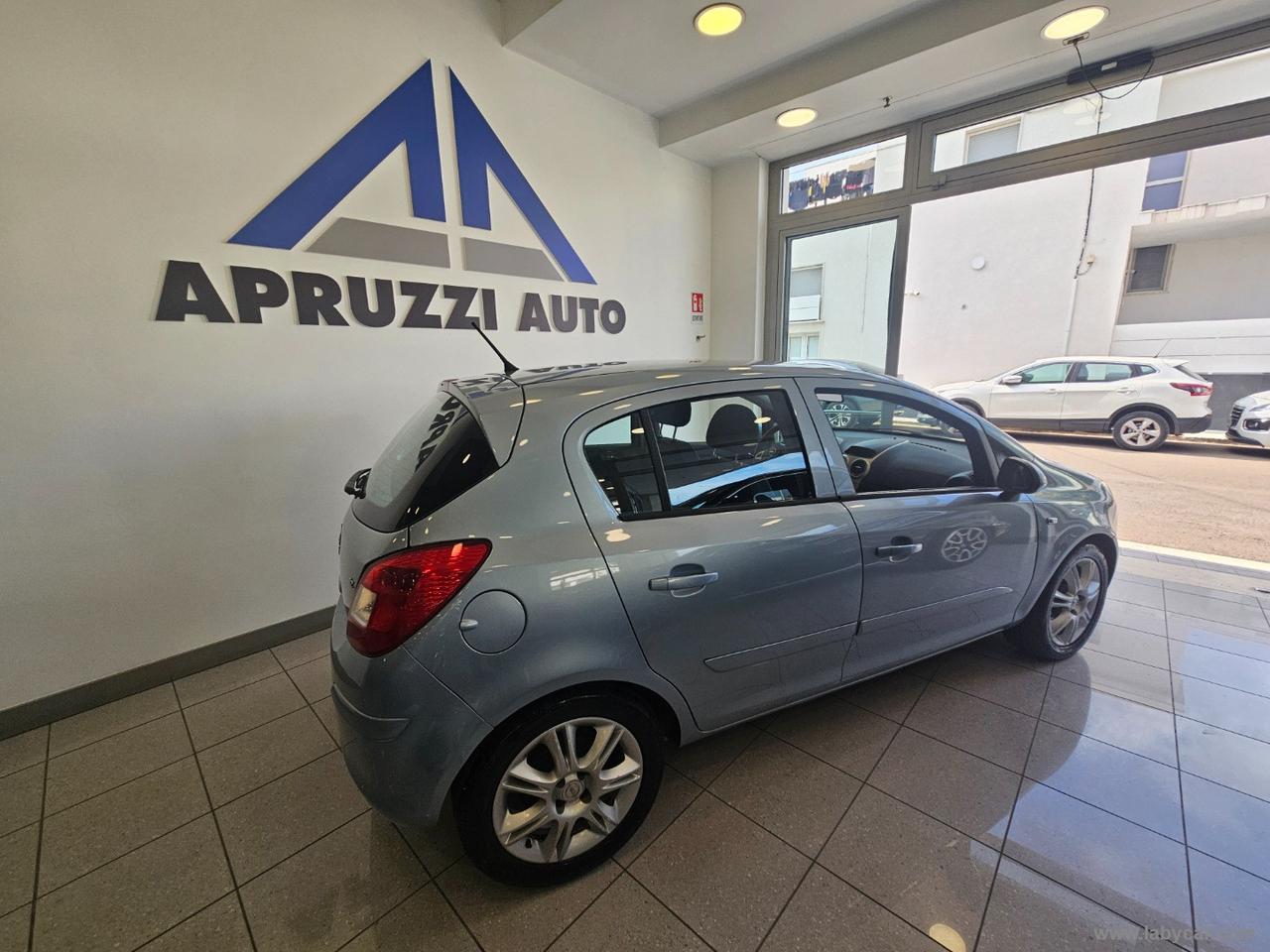 OPEL Corsa 1.2 5p. Cosmo